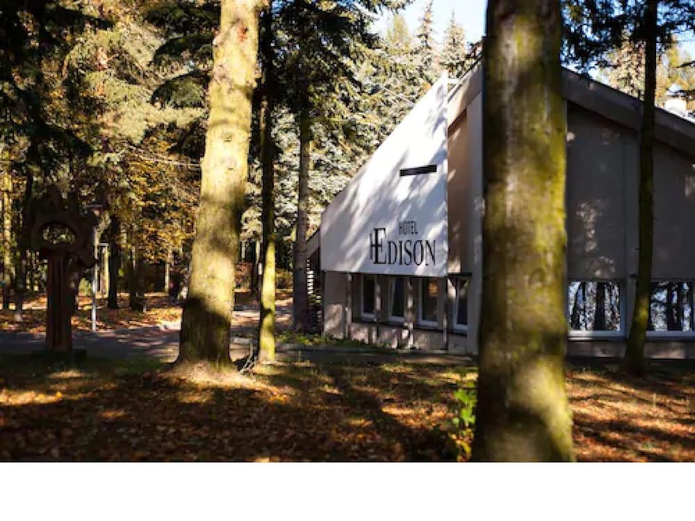 Готель Edison Poznan Lotnisko Lawica 3*